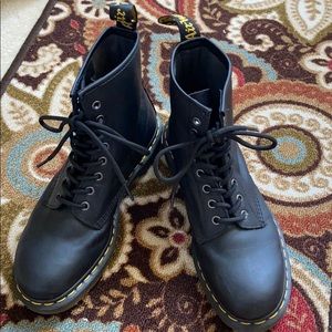 Dr. Martens 1460 8 Eye Combat Boot